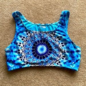 Wolves threads sports bra
